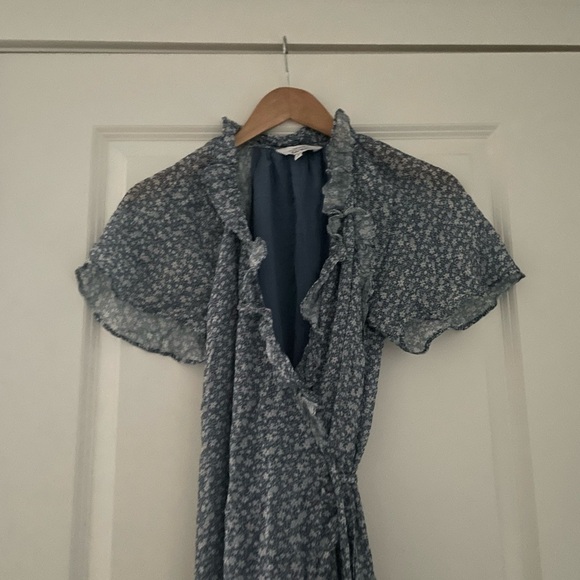 & Other Stories Floral Print Chiffon Ruffle Maxi Dress Hydrangea - Picture 6 of 10